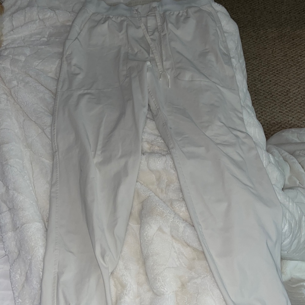 Lululemon joggers